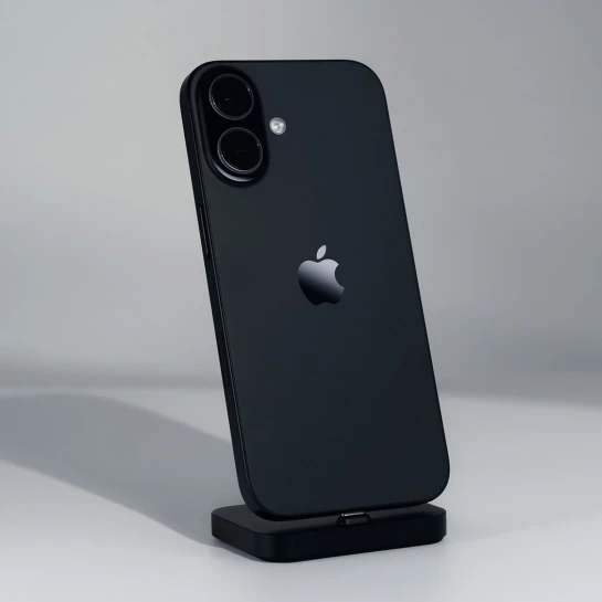 iPhone 16 Plus